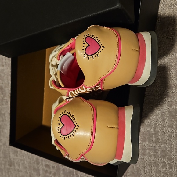 Almost new! Coach leather and suede shoes - Picture 6 of 11